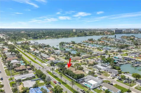 7901 Causeway Boulevard S St Petersburg FL 33707