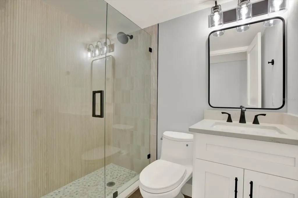 7530 Sunshine Skyway Lane S St Petersburg FL 33711