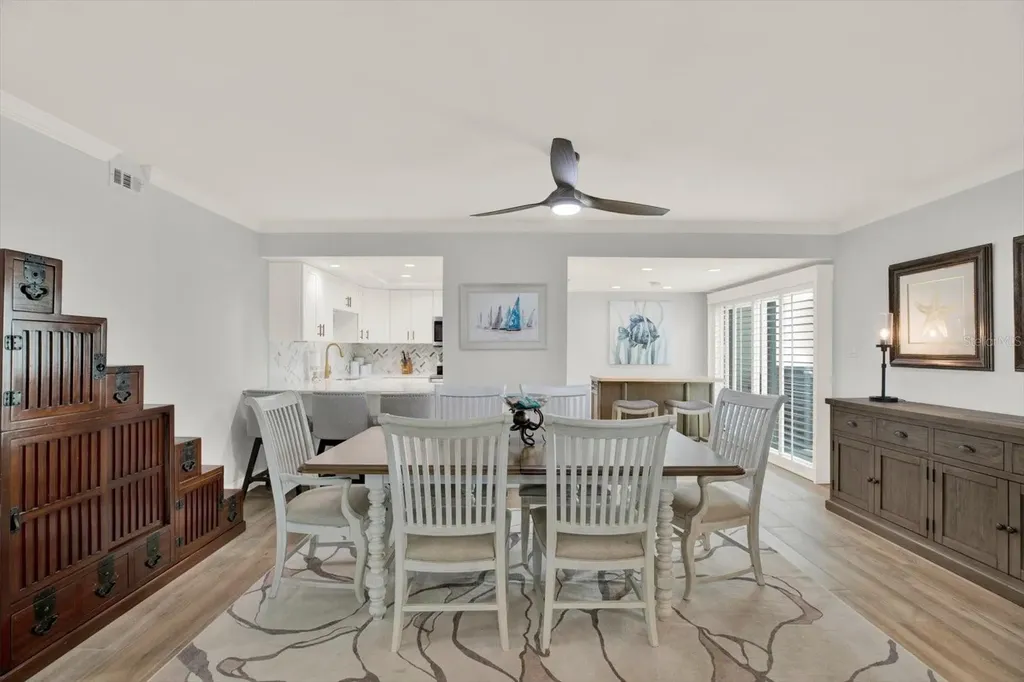 7530 Sunshine Skyway Lane S St Petersburg FL 33711