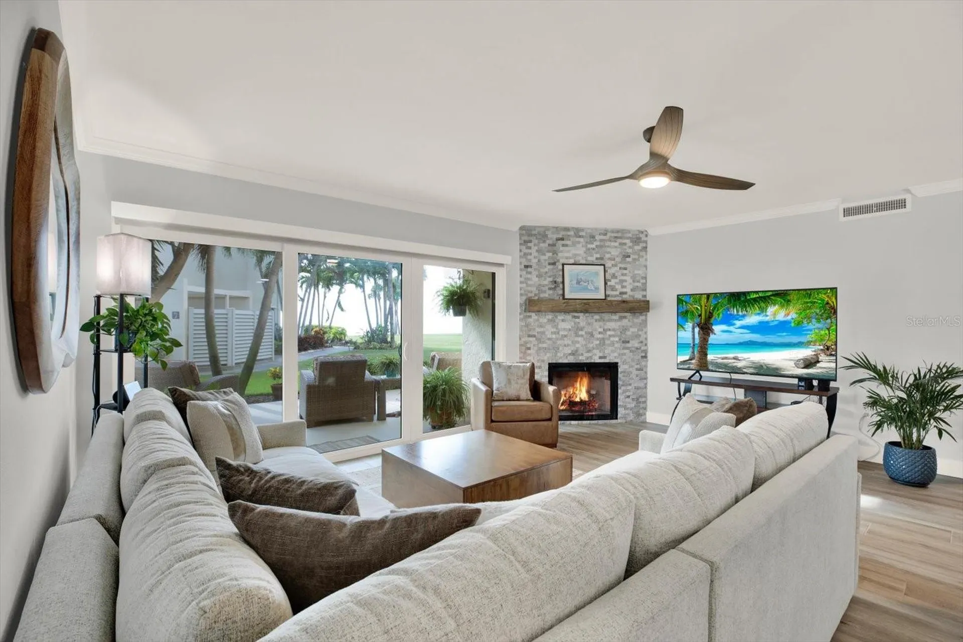 7530 Sunshine Skyway Lane S St Petersburg FL 33711