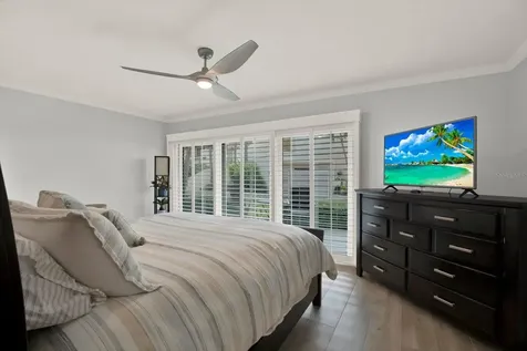 7530 Sunshine Skyway Lane S St Petersburg FL 33711