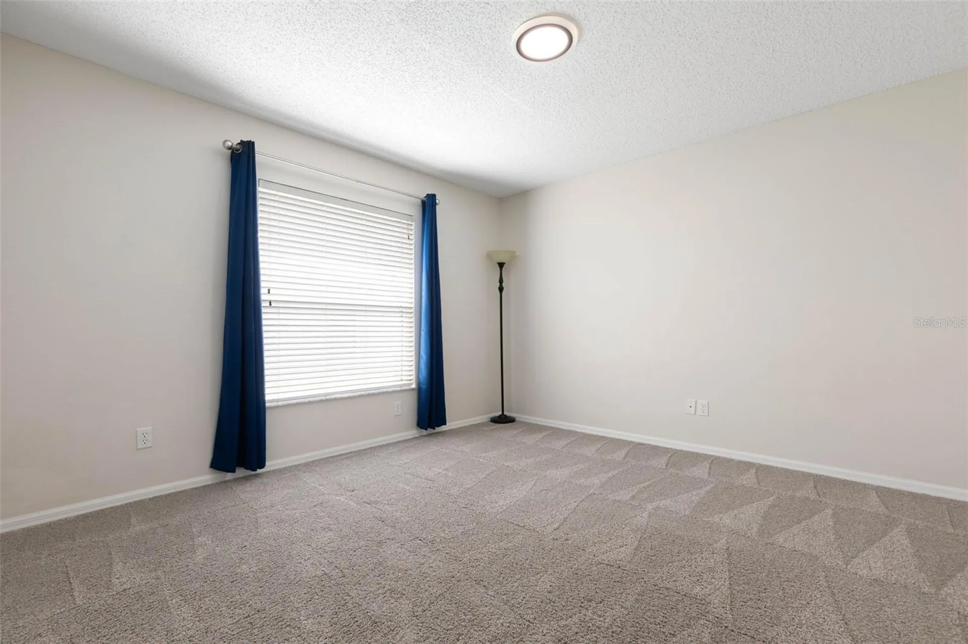 22 Porpoise Lane Palm Coast FL 32164