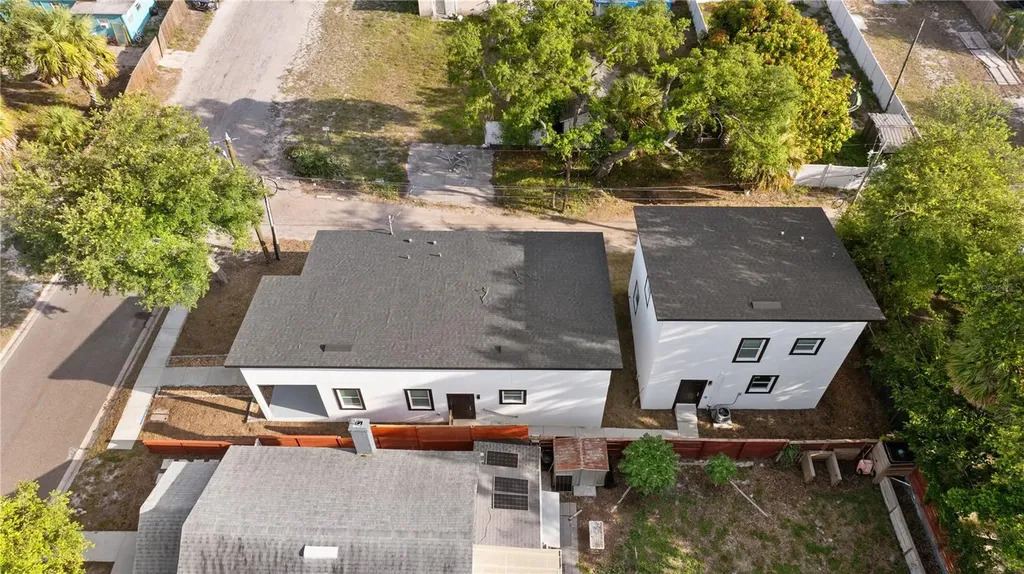 1421 35th Street S St Petersburg FL 33711