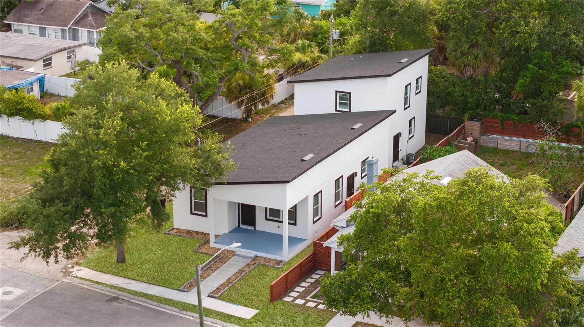 1421 35th Street S St Petersburg FL 33711