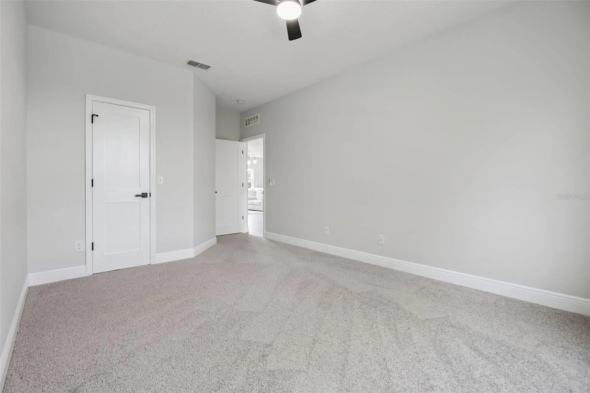 1812 Lake Roberts Landing Drive Winter Garden FL 34787