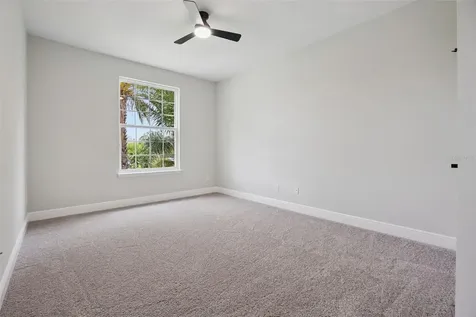 1812 Lake Roberts Landing Drive Winter Garden FL 34787