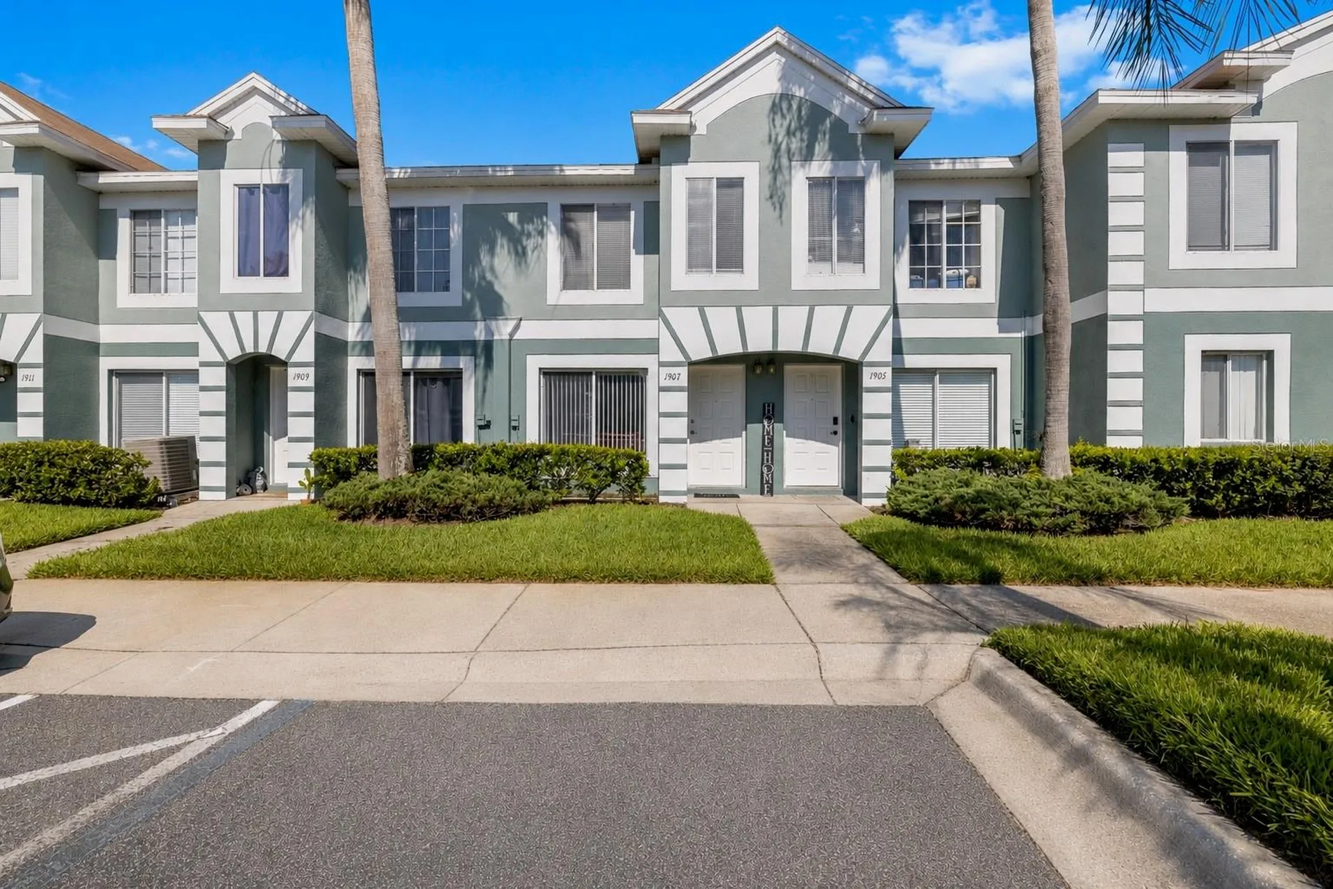 1907 Fluorshire Drive Brandon FL 33511