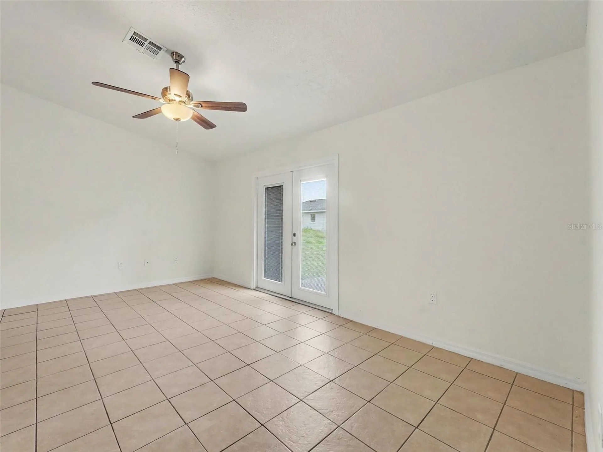 521 Eagle Court Kissimmee FL 34759