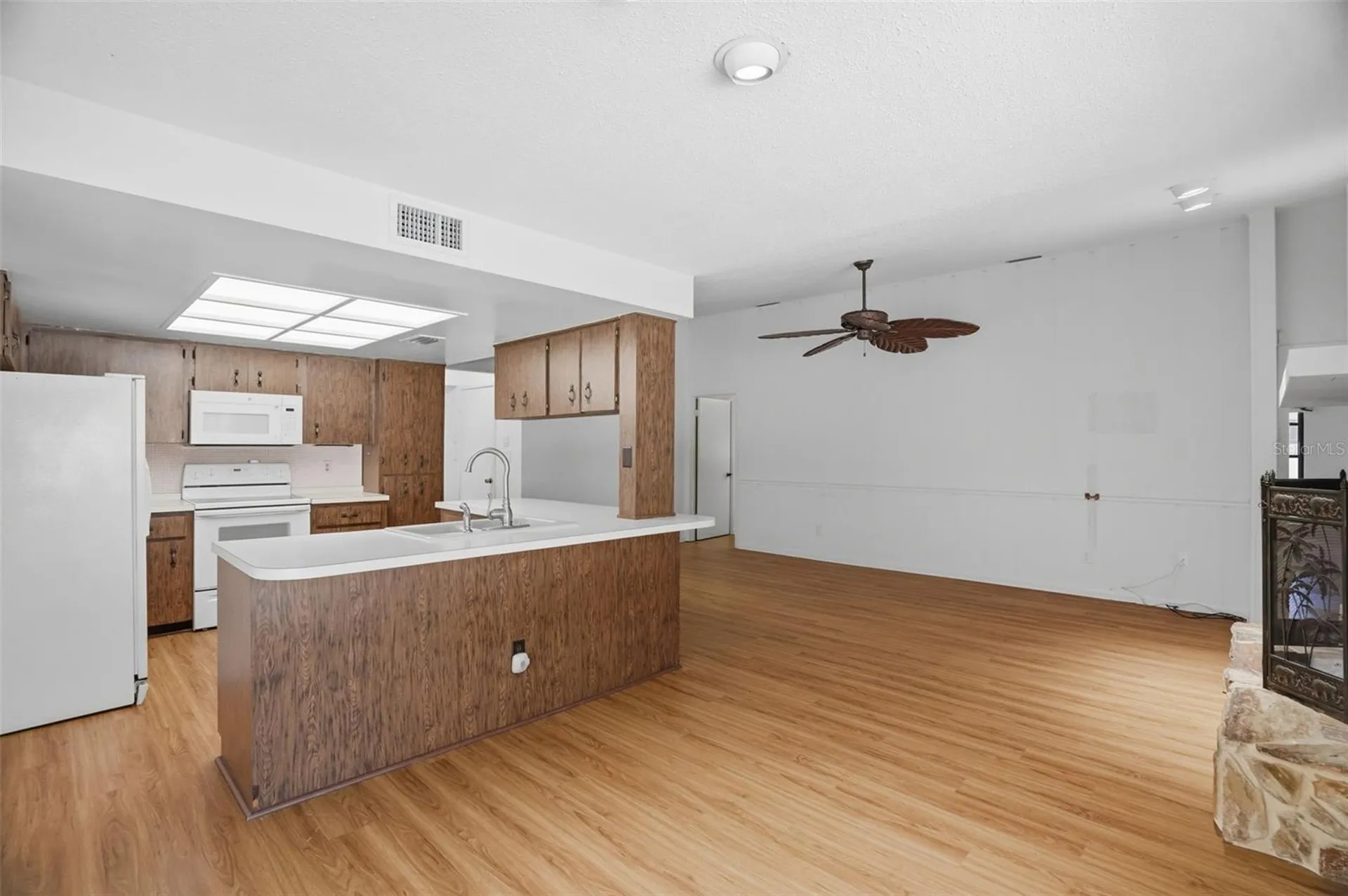 795 Hickory Lane Palm Harbor FL 34683