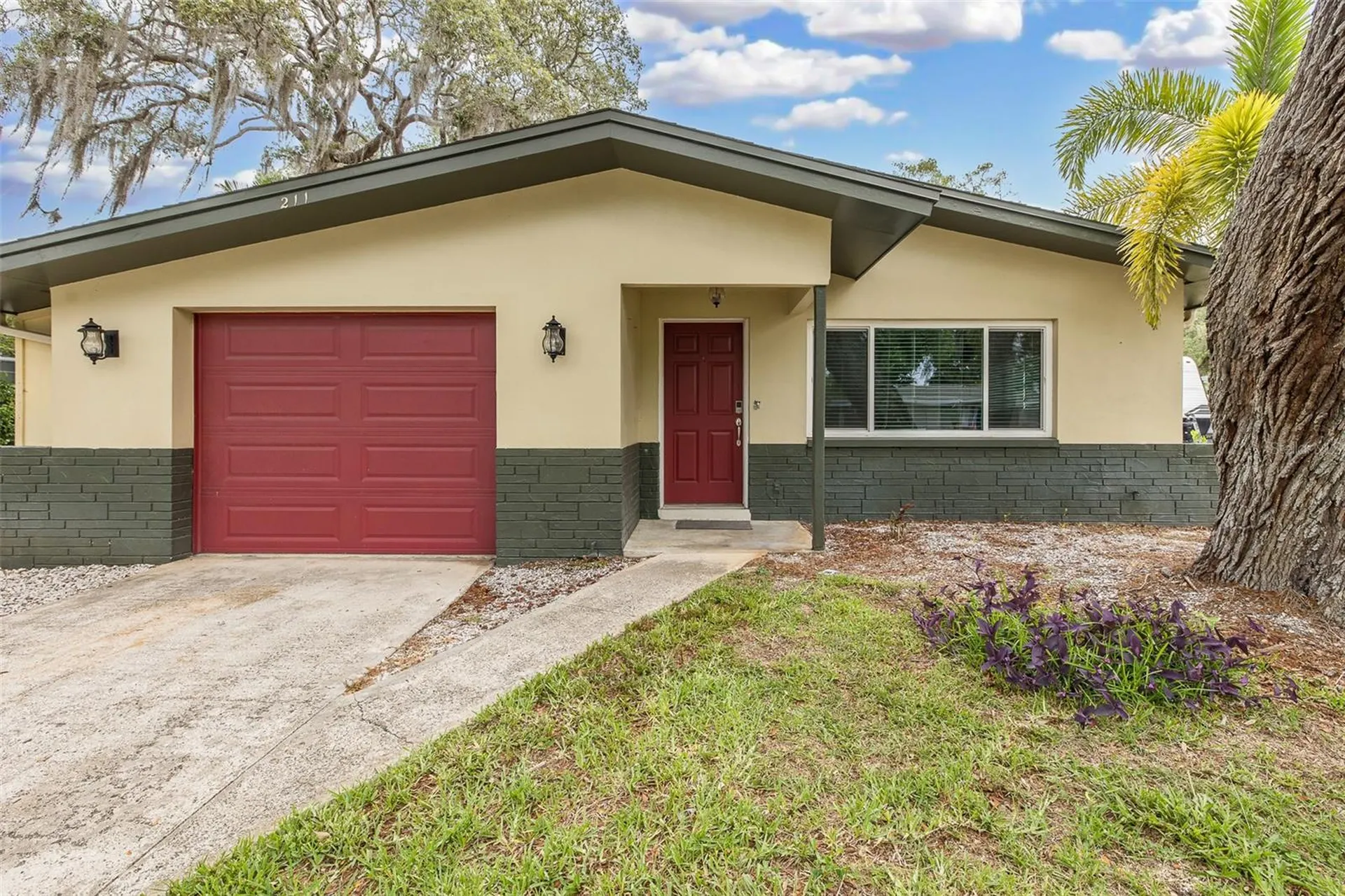 211 Timberlane Drive Palm Harbor FL 34683