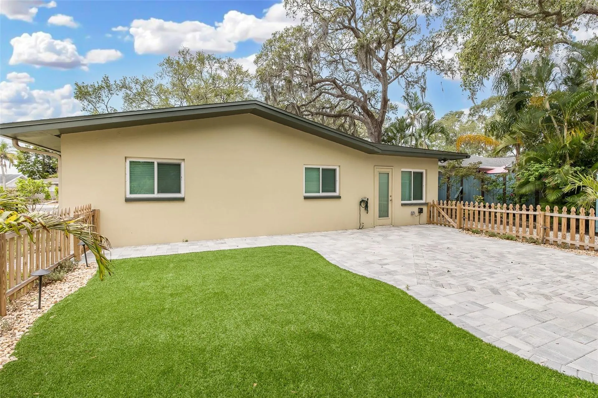 211 Timberlane Drive Palm Harbor FL 34683