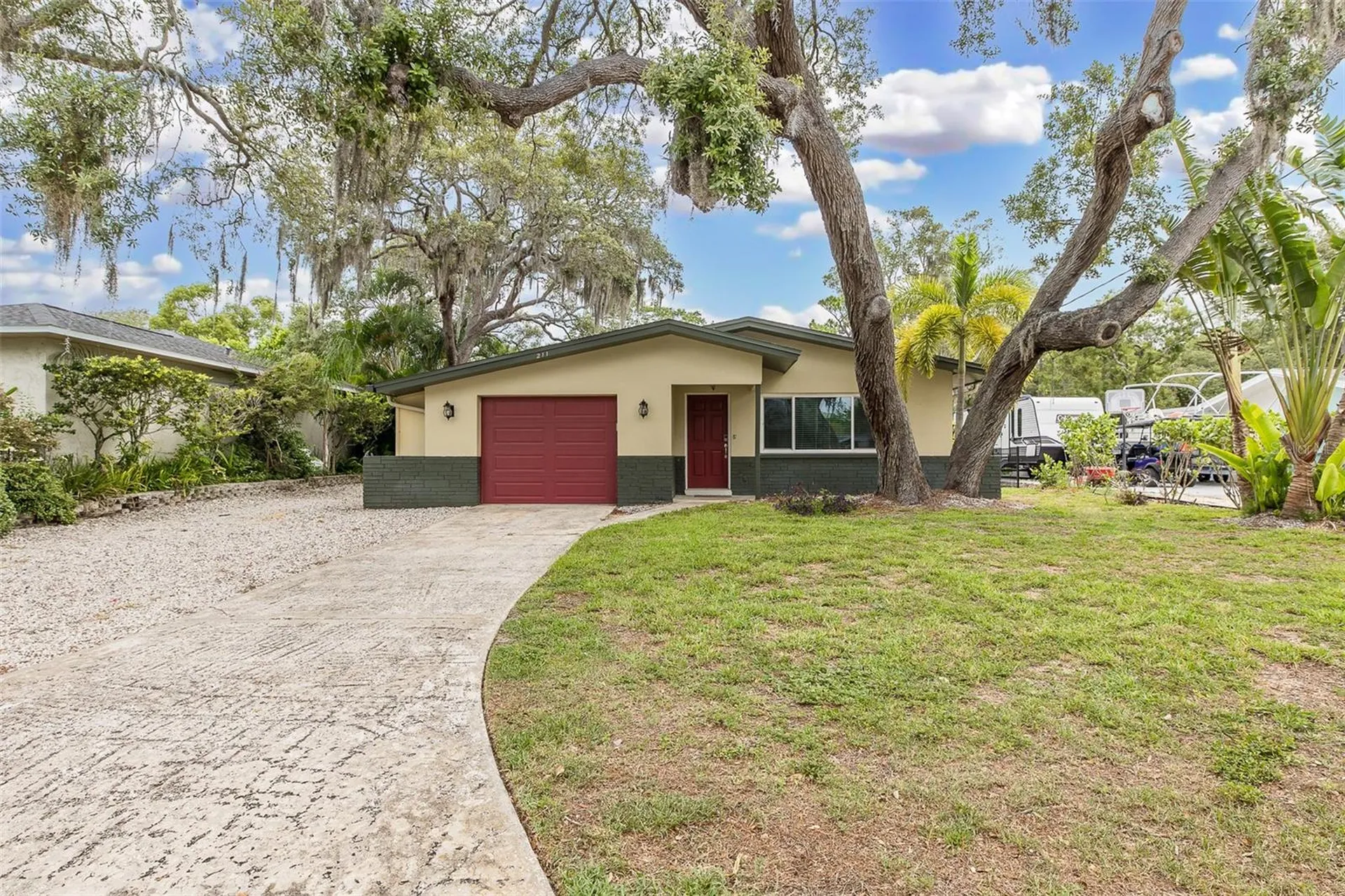 211 Timberlane Drive Palm Harbor FL 34683