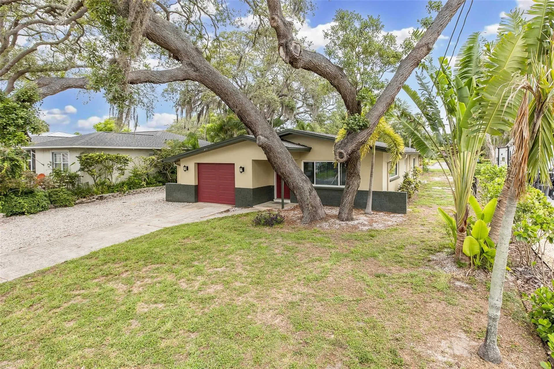 211 Timberlane Drive Palm Harbor FL 34683