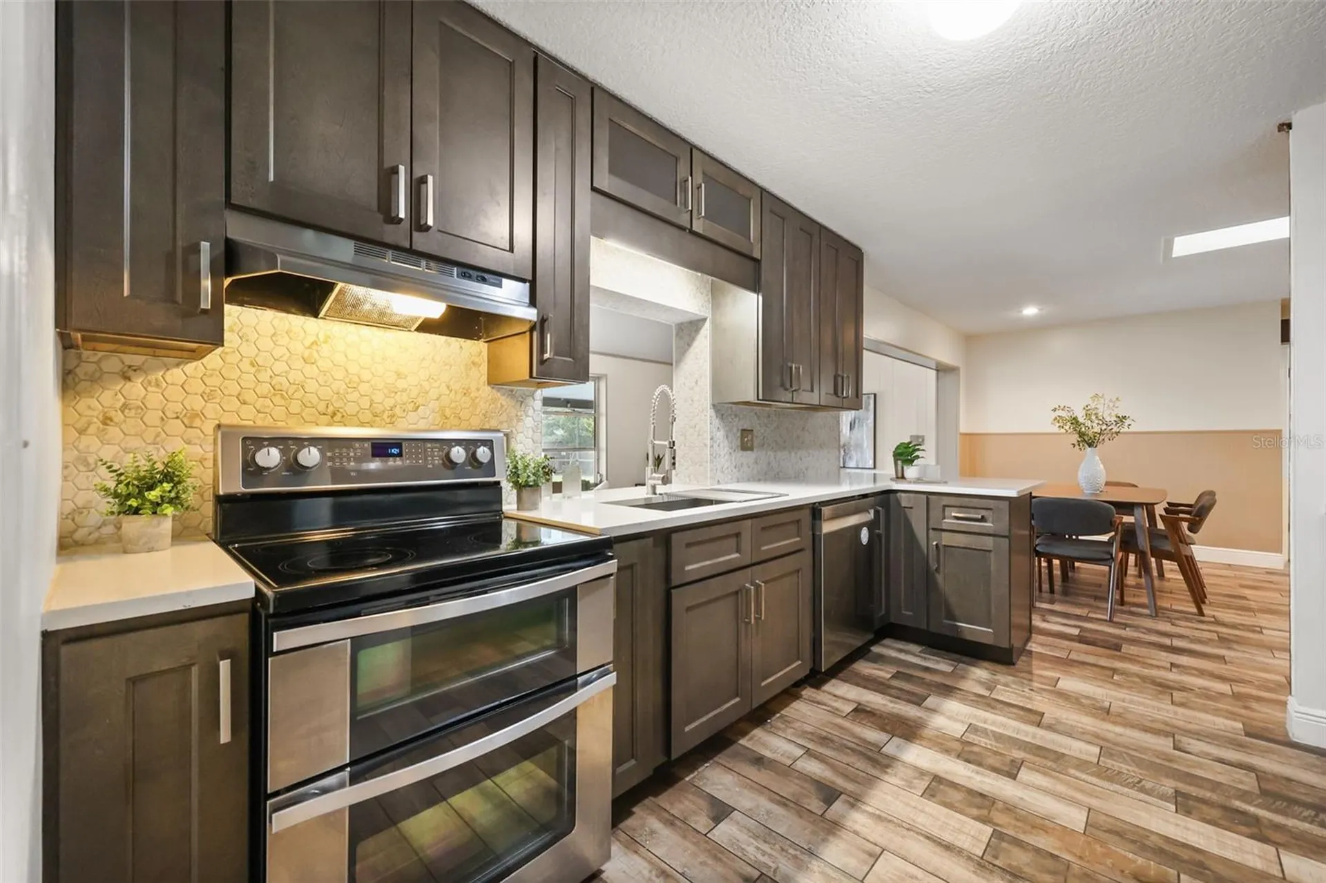 407 Hermitage Drive Altamonte Springs FL 32701