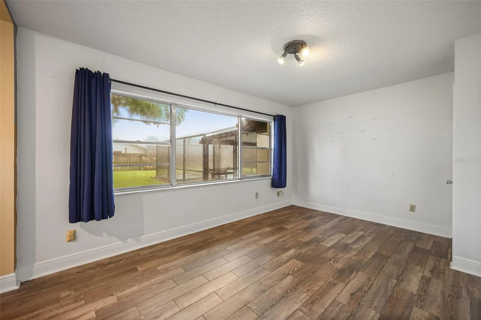 407 Hermitage Drive Altamonte Springs FL 32701