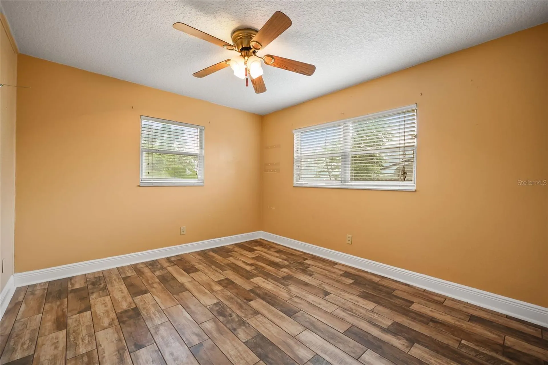 407 Hermitage Drive Altamonte Springs FL 32701