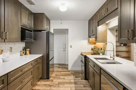 407 Hermitage Drive Altamonte Springs FL 32701