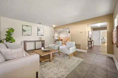 407 Hermitage Drive Altamonte Springs FL 32701