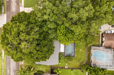 407 Hermitage Drive Altamonte Springs FL 32701