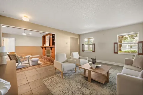 407 Hermitage Drive Altamonte Springs FL 32701