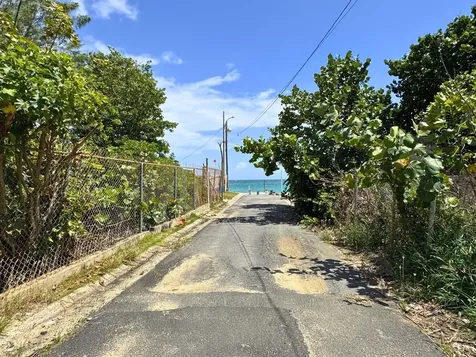 Comm Villa Cristiana Apocalipsis Loiza PR 00772
