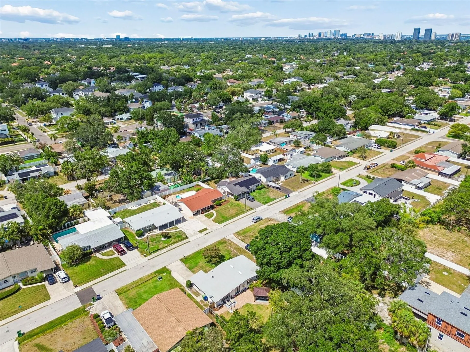 4618 W Bay Court Avenue Tampa FL 33611