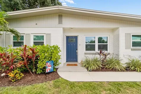 4618 W Bay Court Avenue Tampa FL 33611