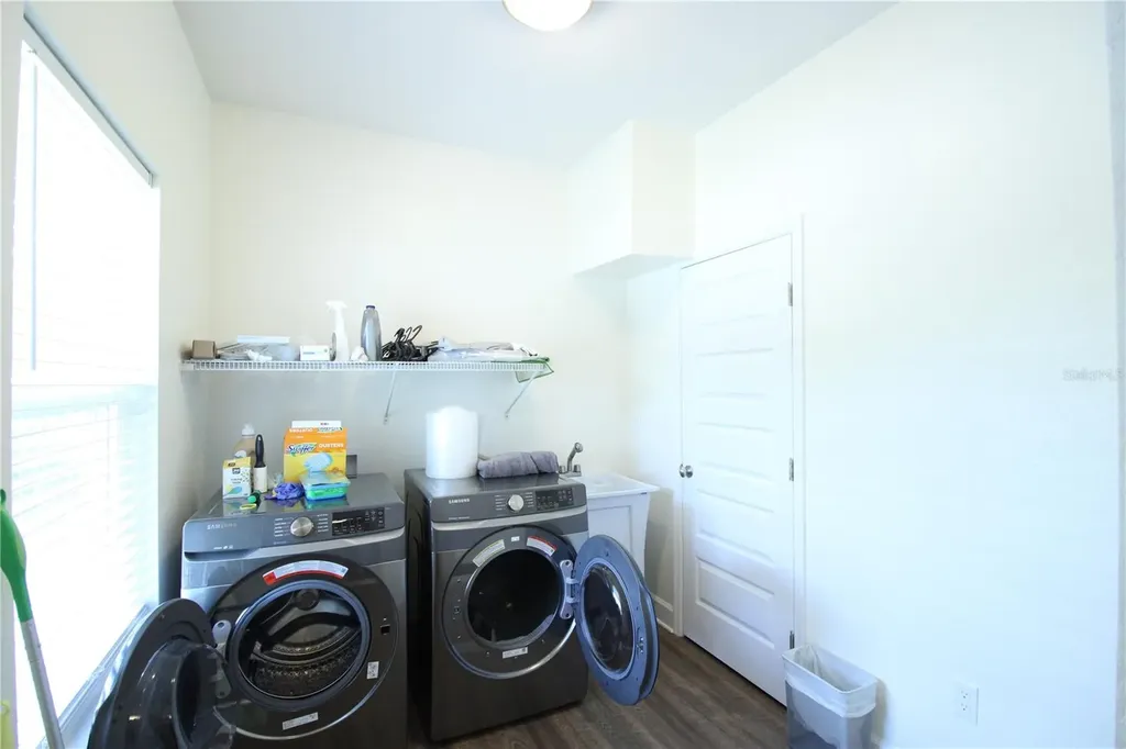 238 NE 9th Street Gainesville FL 32601