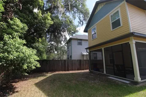 238 NE 9th Street Gainesville FL 32601
