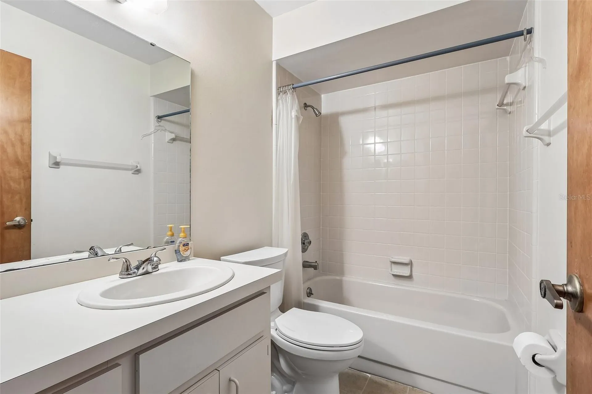 2522 Leston Court Orlando FL 32817