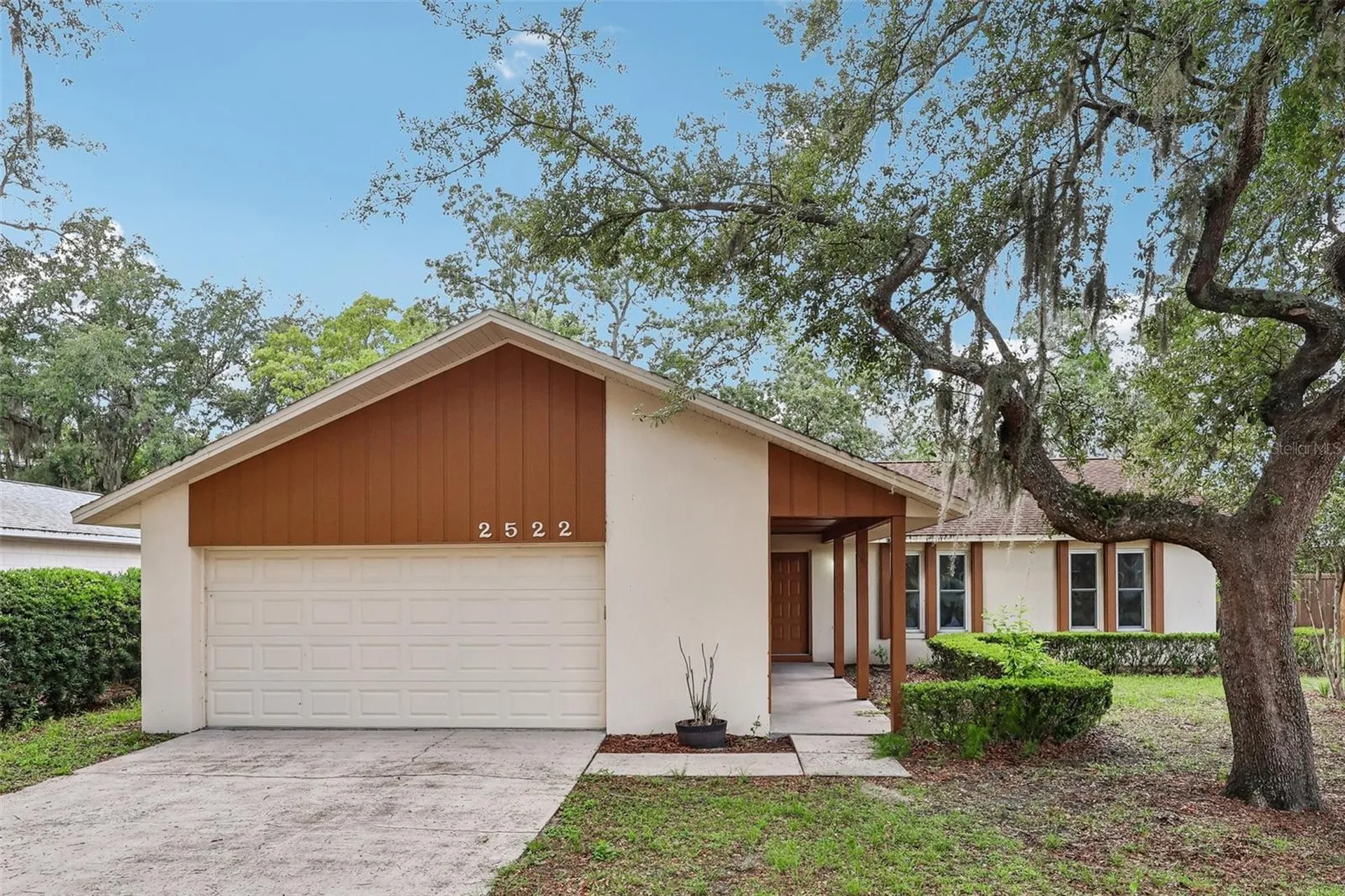 2522 Leston Court Orlando FL 32817