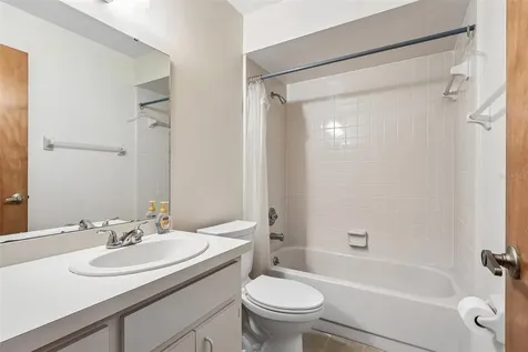 2522 Leston Court Orlando FL 32817