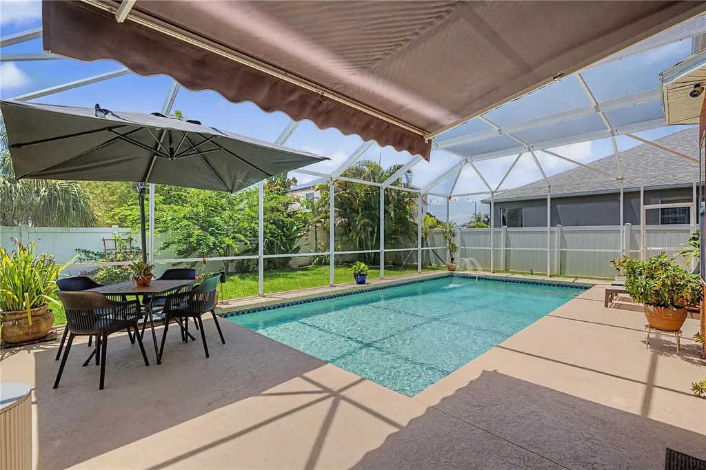 4205 Knob Lake Court Tampa FL 33619