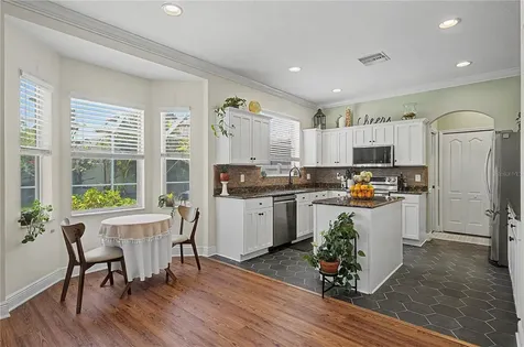 4205 Knob Lake Court Tampa FL 33619