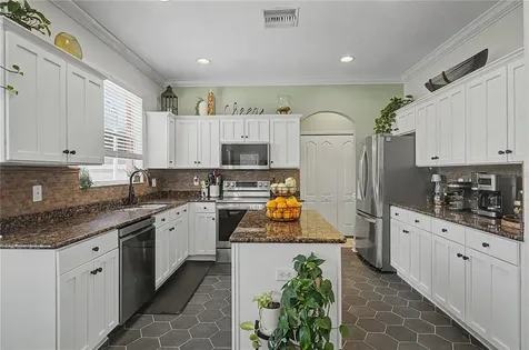 4205 Knob Lake Court Tampa FL 33619