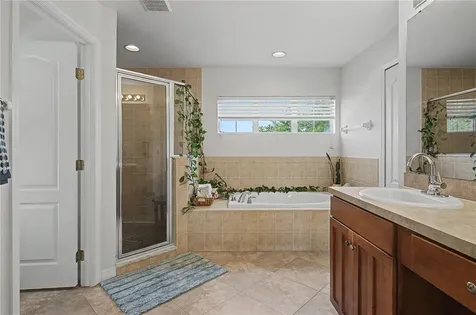 4205 Knob Lake Court Tampa FL 33619