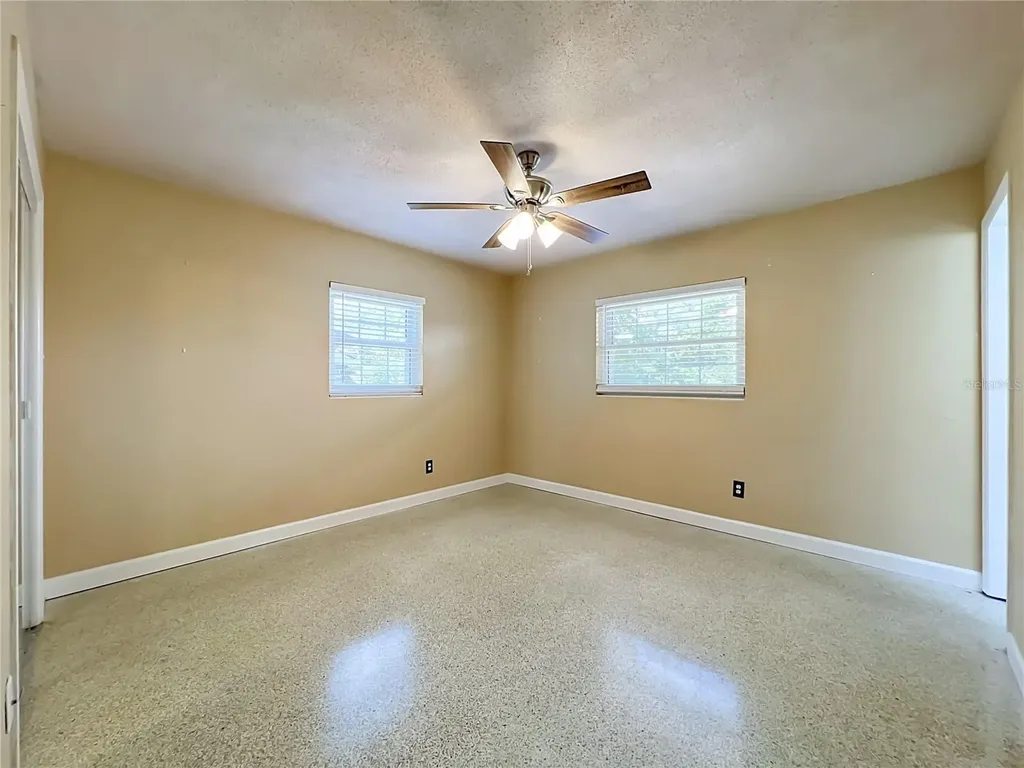 1534 Leeway Avenue Orlando FL 32810