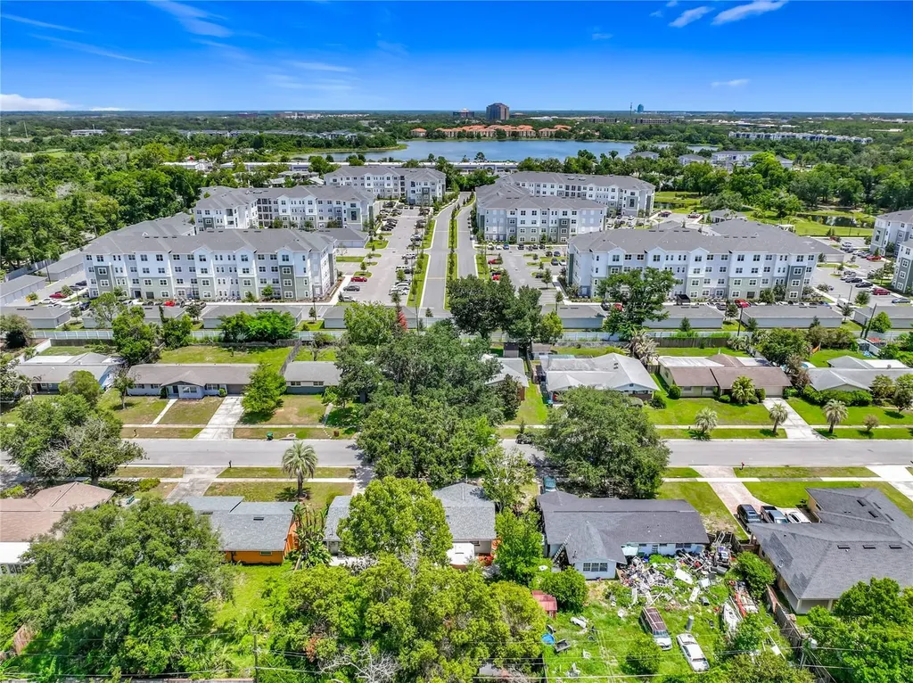 1534 Leeway Avenue Orlando FL 32810