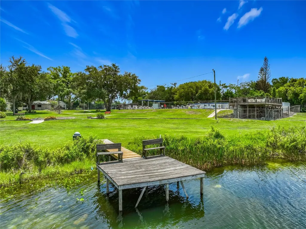 1534 Leeway Avenue Orlando FL 32810