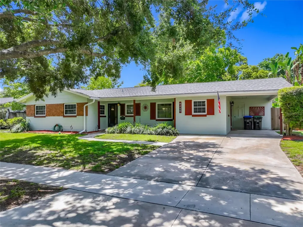 1534 Leeway Avenue Orlando FL 32810