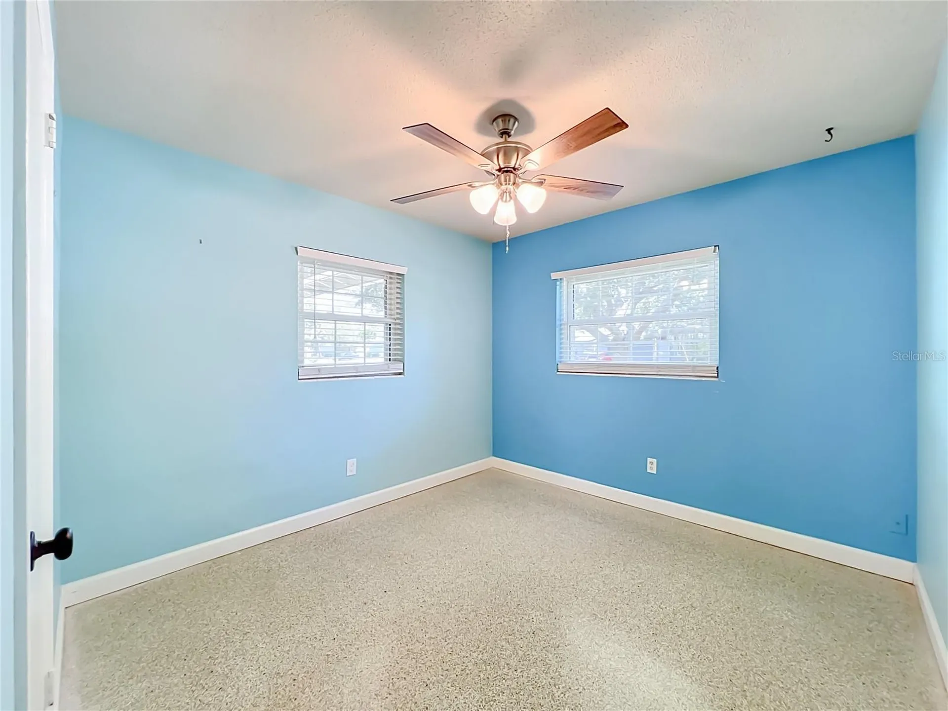 1534 Leeway Avenue Orlando FL 32810