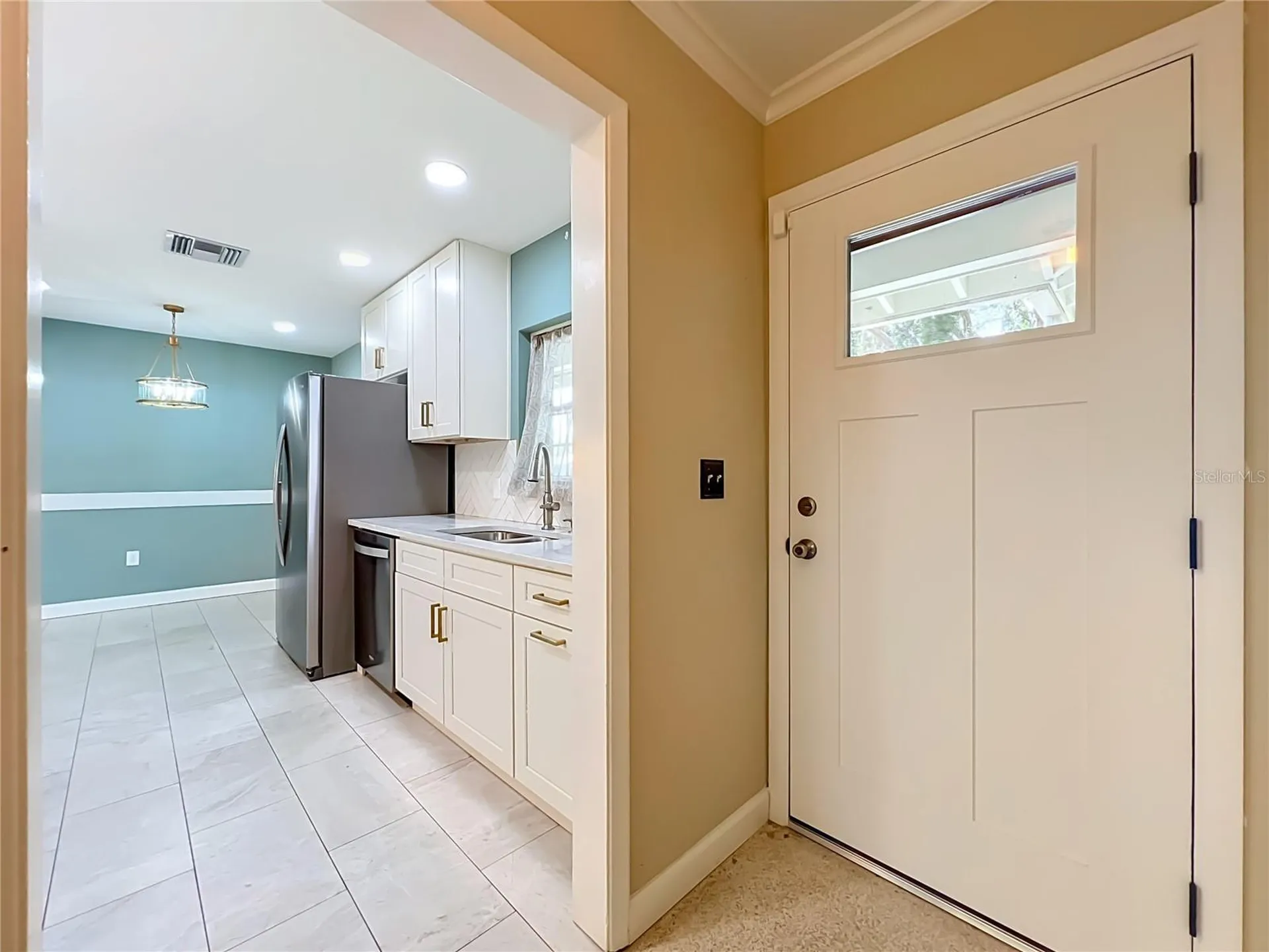 1534 Leeway Avenue Orlando FL 32810