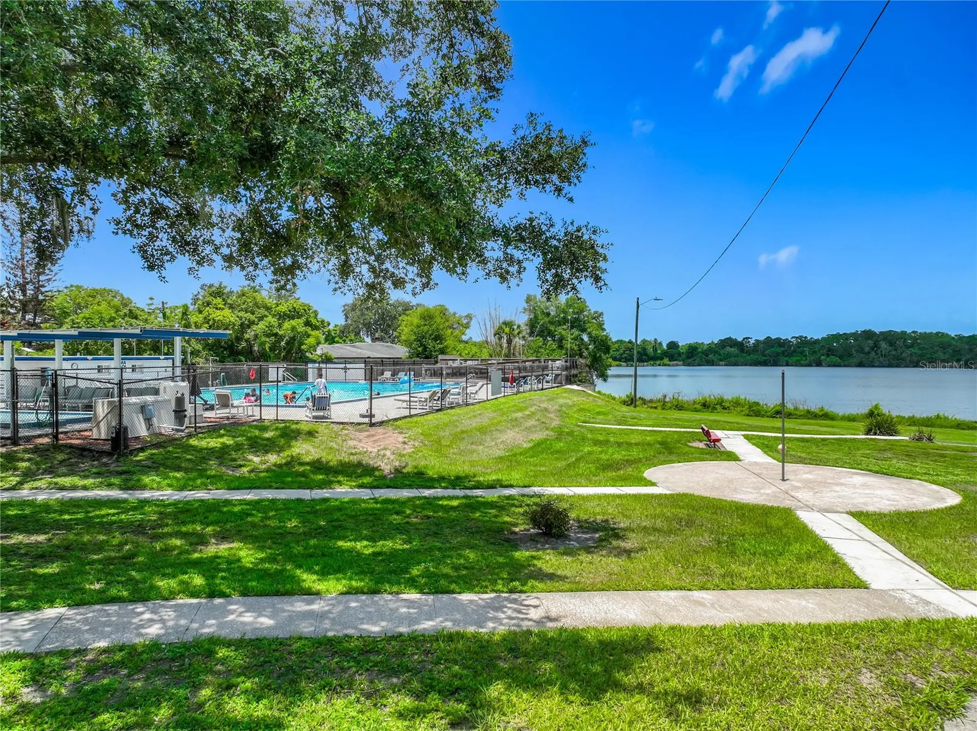 1534 Leeway Avenue Orlando FL 32810