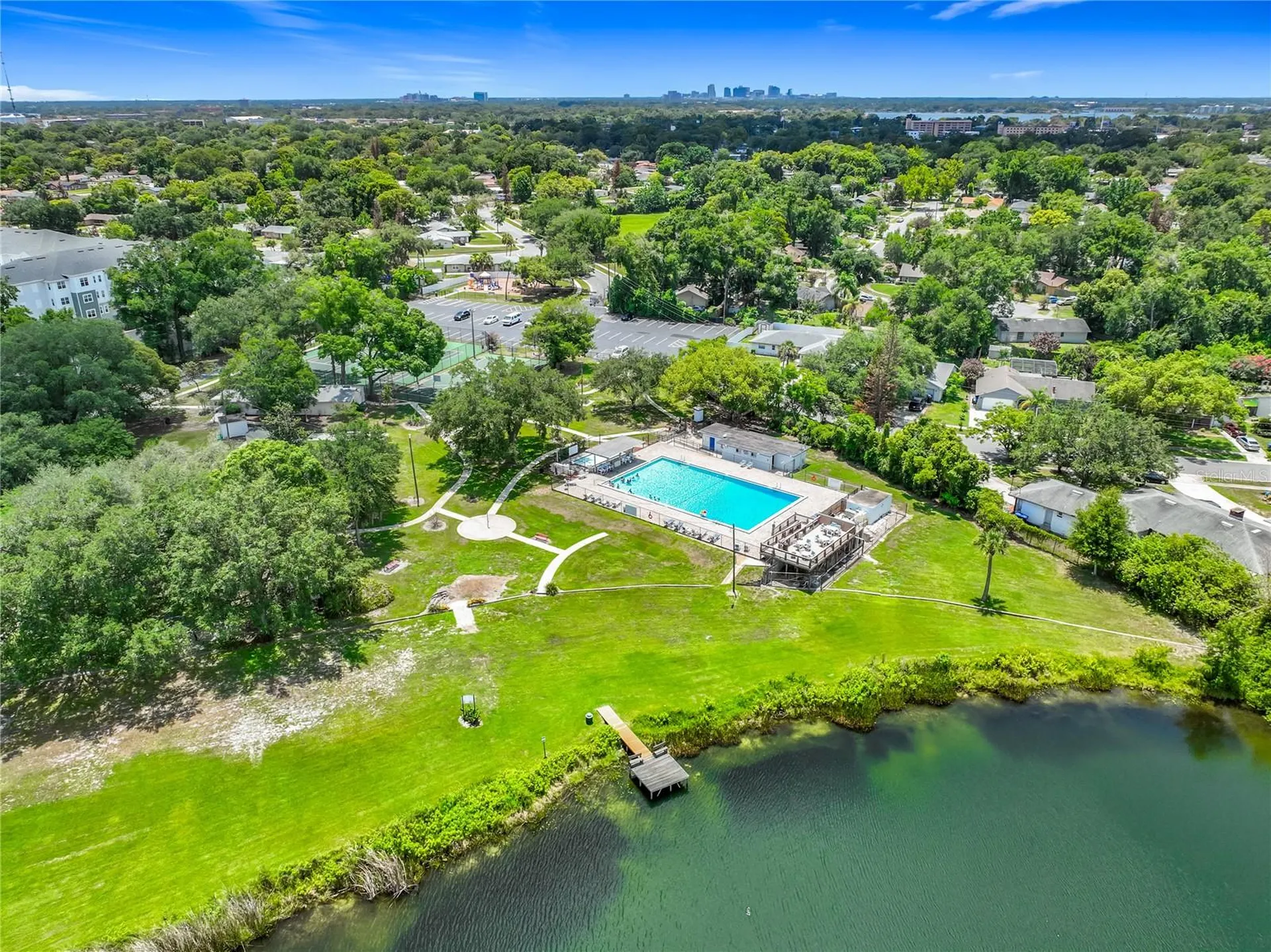 1534 Leeway Avenue Orlando FL 32810