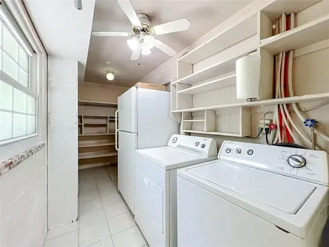 1534 Leeway Avenue Orlando FL 32810
