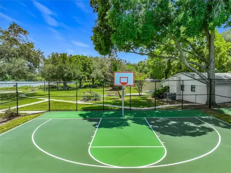 1534 Leeway Avenue Orlando FL 32810