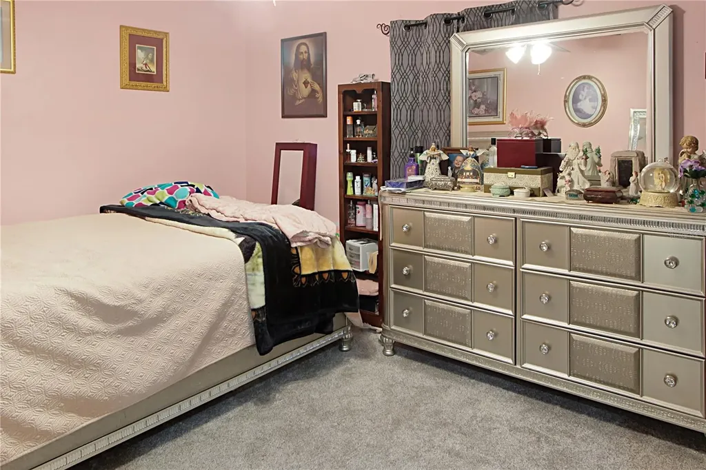 18 Weston Road Leesburg FL 34748