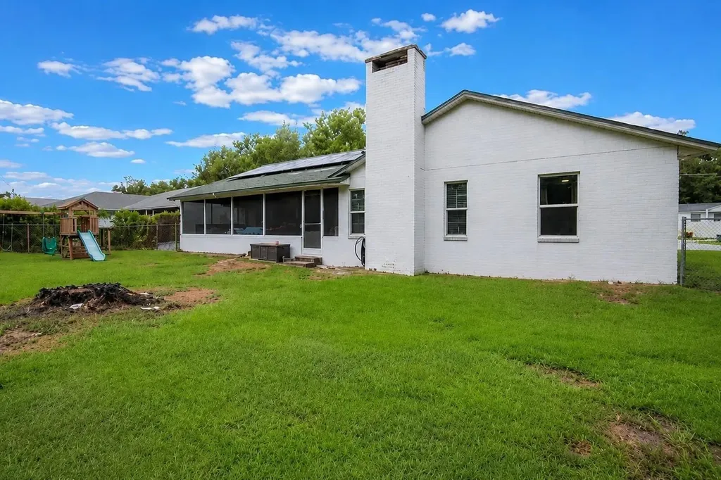 18 Weston Road Leesburg FL 34748