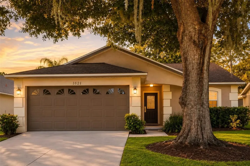 1621 Oak Hill Trail Kissimmee FL 34747