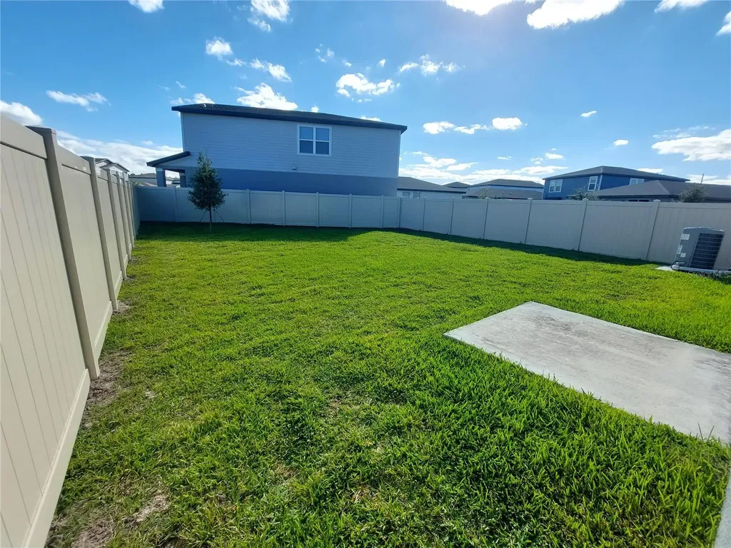 3256 Fresno Place Zephyrhills FL 33541